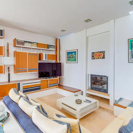 Dyonis Vi4439 By Riviera Homes *